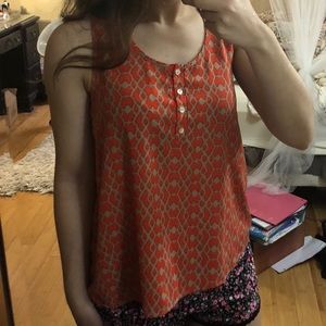 flowy tank/like new🦊